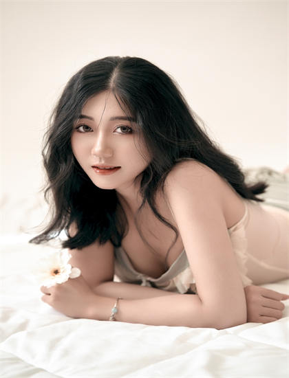 久久爱视频这里只精品100_蜜桃老婆好好吃_午夜dj影视大全