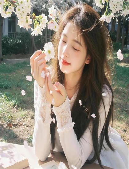 好妻子电视剧免费全集高清在线观看_一家人以家人之名免费观看_女人把私人部位扒开视频